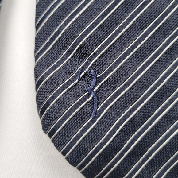 Designed By ANGELO GALASSO silk tie made In Italy - Picture 3 of 9
